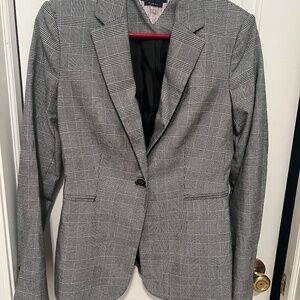 Tommy Hilfiger blazer size 6 slim fit